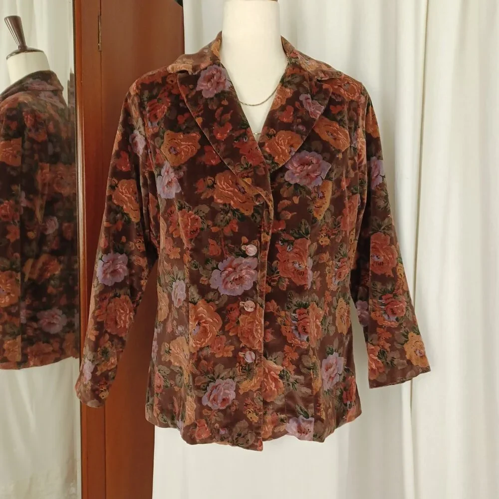 Vintage 70s Cotton Velvet Blazer, Romantic Dark Floral Print - Picture 3 of 6